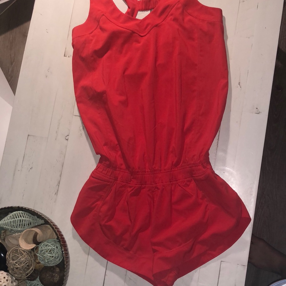 lululemon red romper size 4